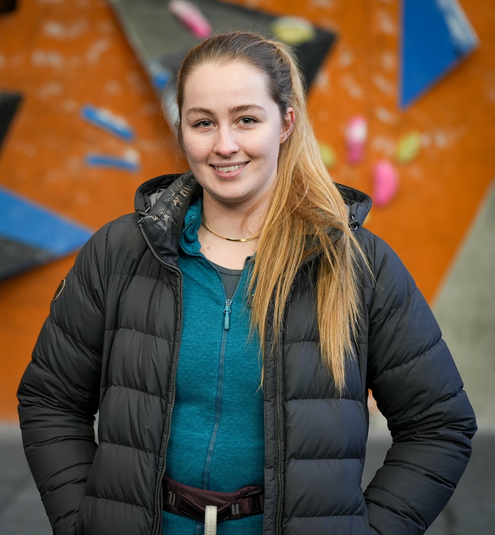 Inspirational Climbing Coach, Hannah Smith, receives prestigious Mountain Award at Fort William Mountain Festival Inspirational Climbing Coach, Hannah Smith, receives prestigious Mountain Award at Fort William Mountain Festival