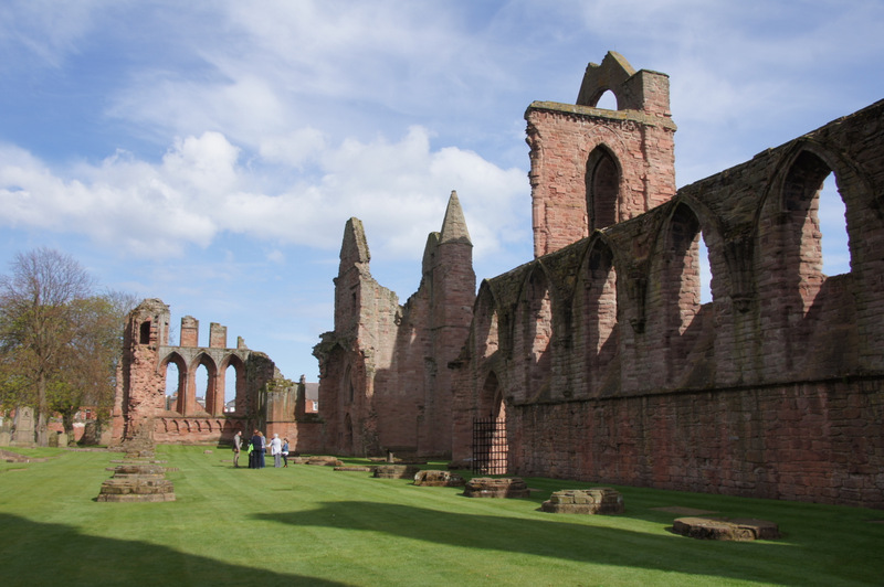 INS Researchers Highlight Research at the Exciting SSNS 2025 Conference!